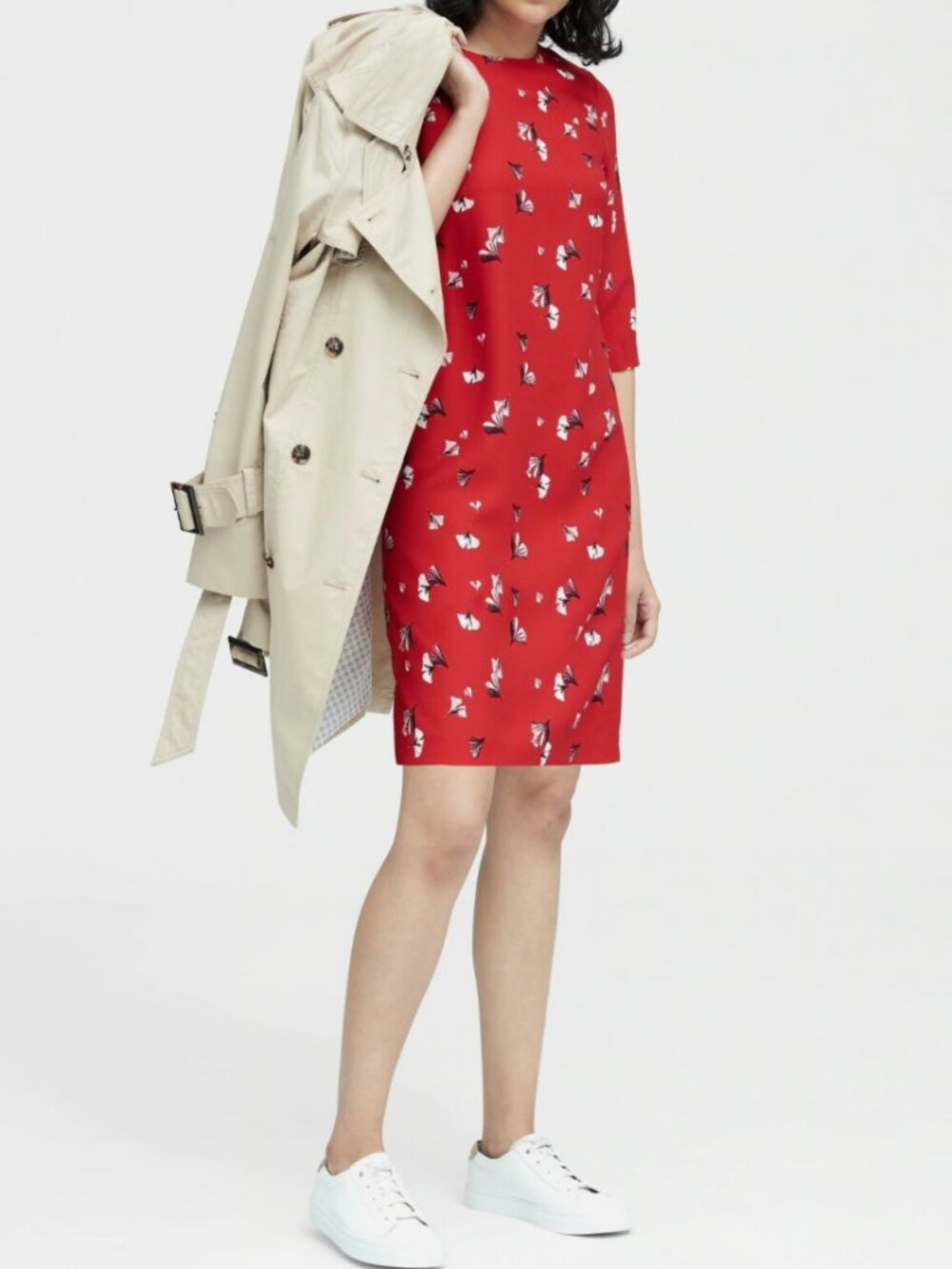 Banana Republic | Size 14 | Three Quarter Sleeve Crew Neck Dress in Red Floral